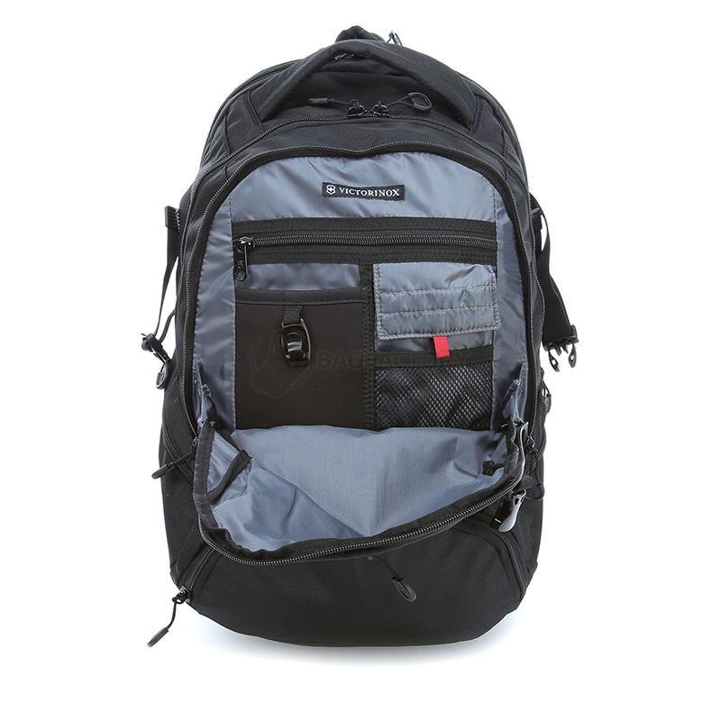 Міський рюкзак Victorinox Travel VX SPORT Scout Black 26л (Vt311051.01)