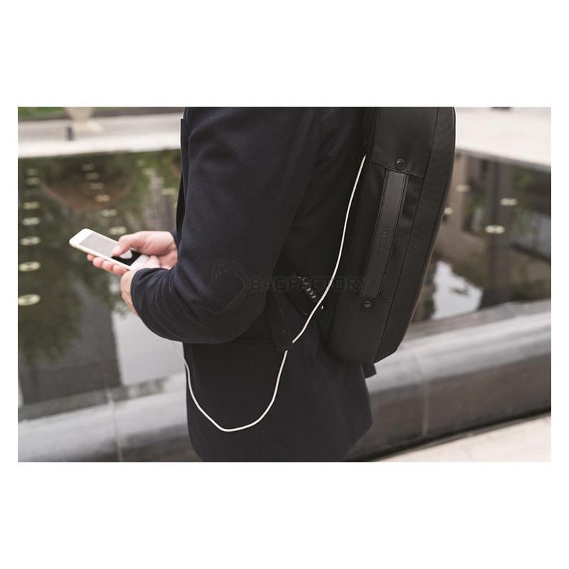 Міський рюкзак XD Design Bobby Bizz Анти-злодій 15,6'' 10 л Black (P705.571)
