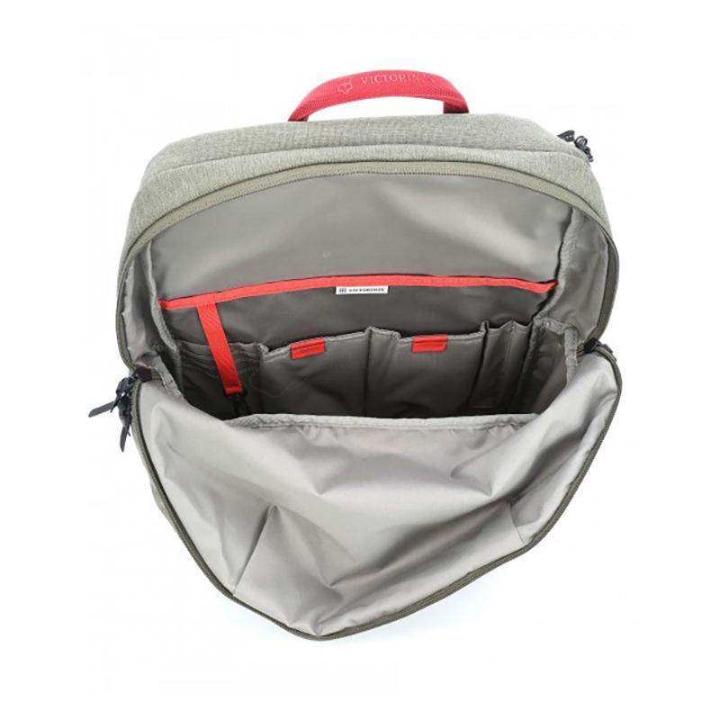 Міський рюкзак Victorinox Travel ALTMONT Classic 21 л 15