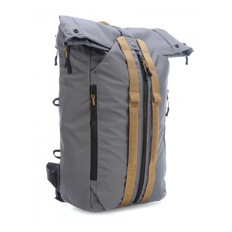 Міський рюкзак Victorinox Travel ALTMONT Active 21 л 15