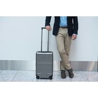 Валіза на 4 колесах Victorinox Travel LEXICON Titanium S з USB 34л (Vt602104)