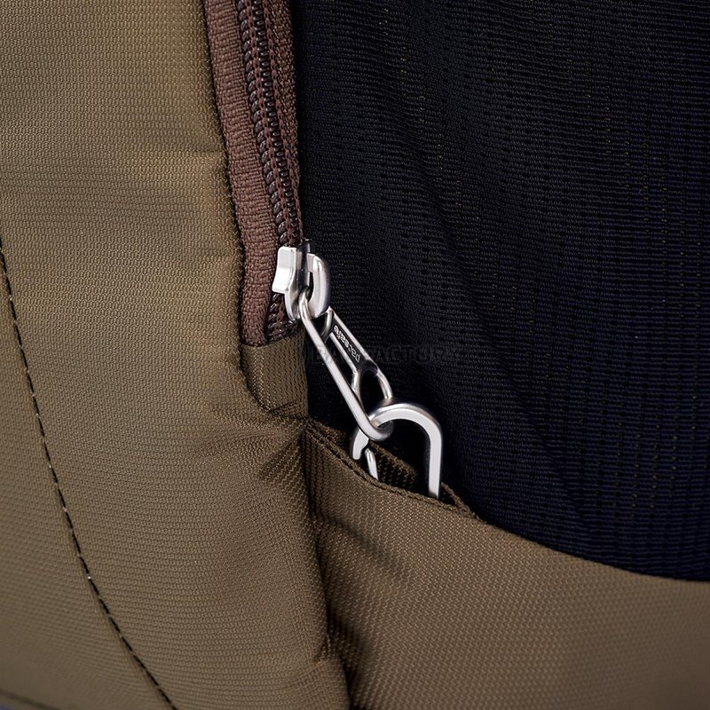 Міський рюкзак Pacsafe Metrosafe LS450 