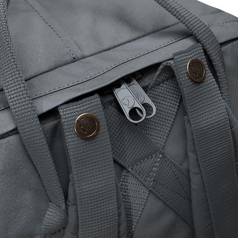 Міський рюкзак Fjallraven Kanken Laptop 15 Graphite 18л (27172.031)