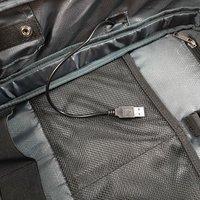 Міський рюкзак Roncato Defend з відділ/ноут 17'' 30л Світло-сірий (417165 25)