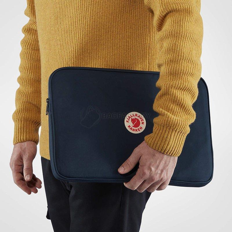 Чохол для ноутбука Fjallraven Kanken Laptop Case 15 Frost Green (23786.664)
