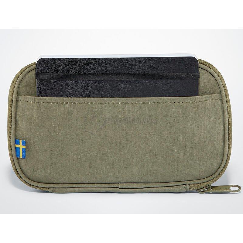 Гаманець Fjallraven Kanken Travel Wallet Green (23781.620)