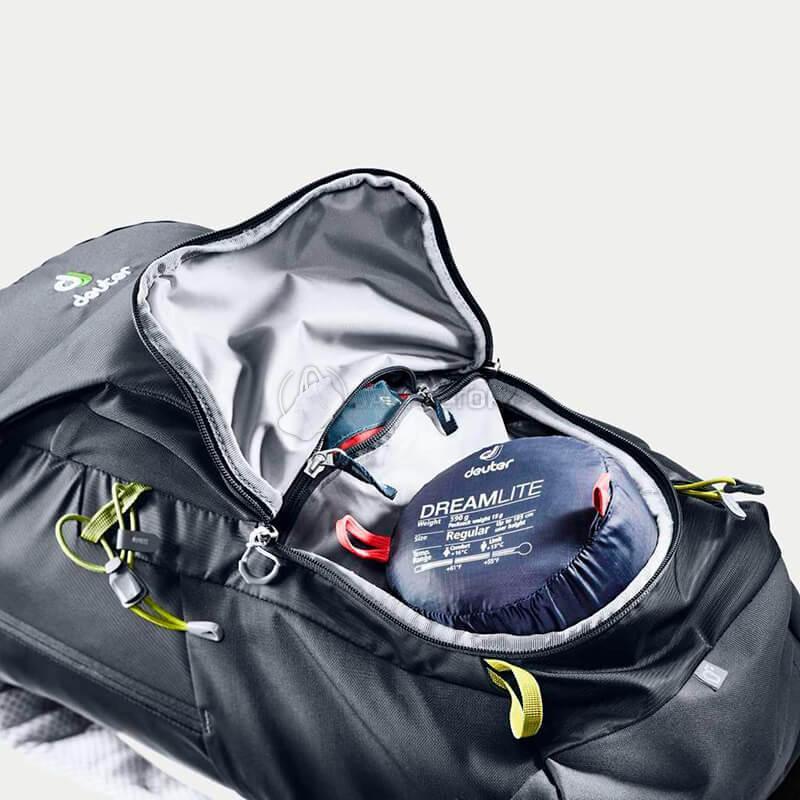 Туристичний рюкзак Deuter Trail Pro 32 Black - graphite (34411197403)