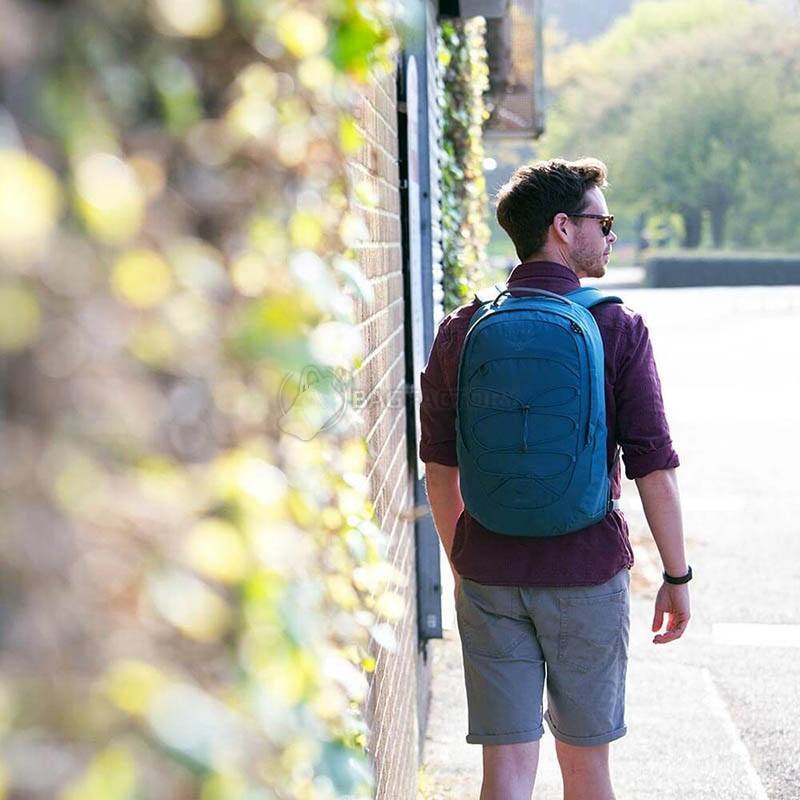 Міський рюкзак Osprey Axis F19 Black 18л O/S (009.2090)