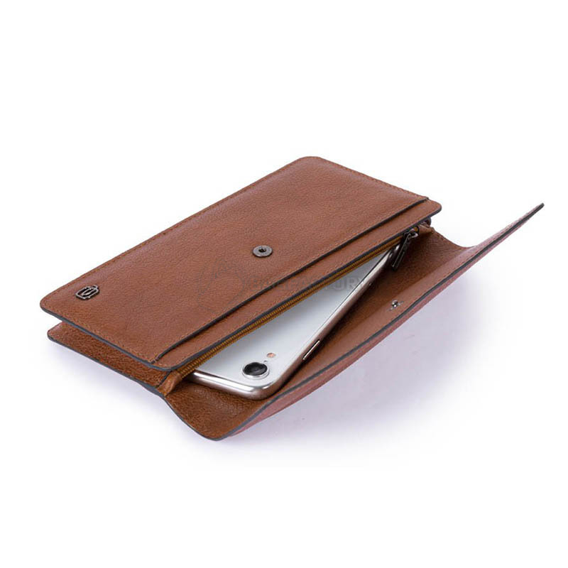 Клатч Piquadro Black Square Tobacco з відділ. д/смартфону+ RFID захист (PP4765B3R_CU)