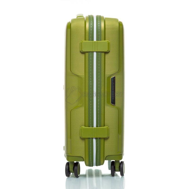 Валіза на 4-х колесах March Bel air 38л Зелений (1293/23)