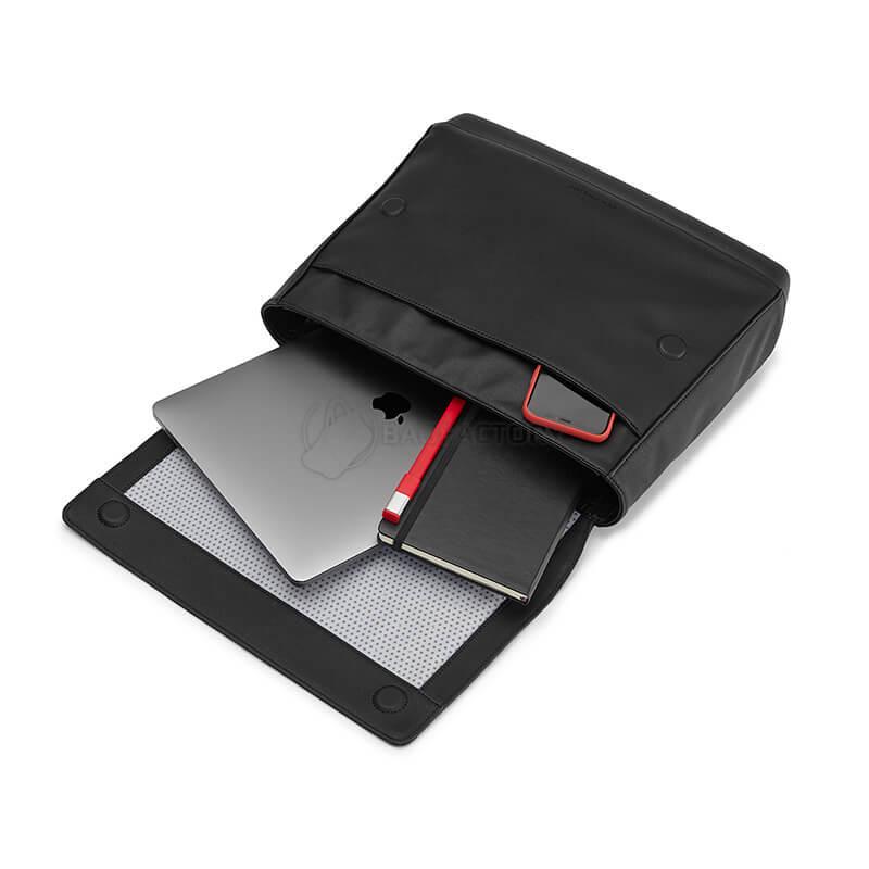 Міський рюкзак Moleskine Classic Горизонтальний Чорний (ET20SCBKHBK)