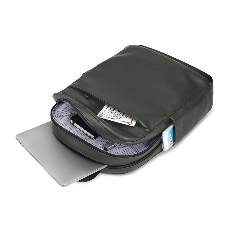 Міський рюкзак Moleskine Classic PRO Темно-зелений (ET9CPBKK6)