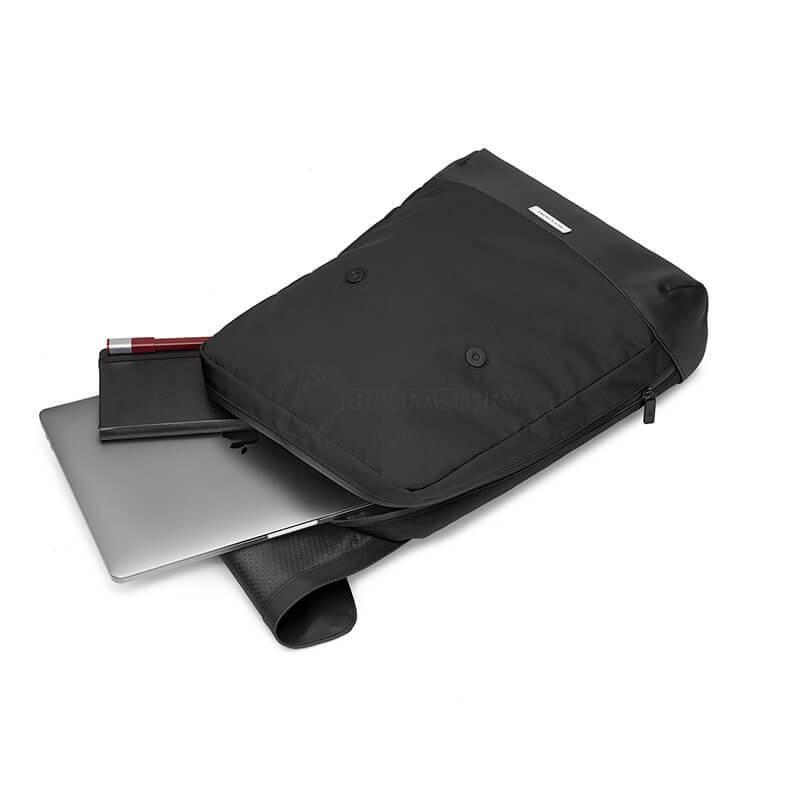 Міський рюкзак Moleskine Metro Слим Чорний (ET82MTFBKBK)