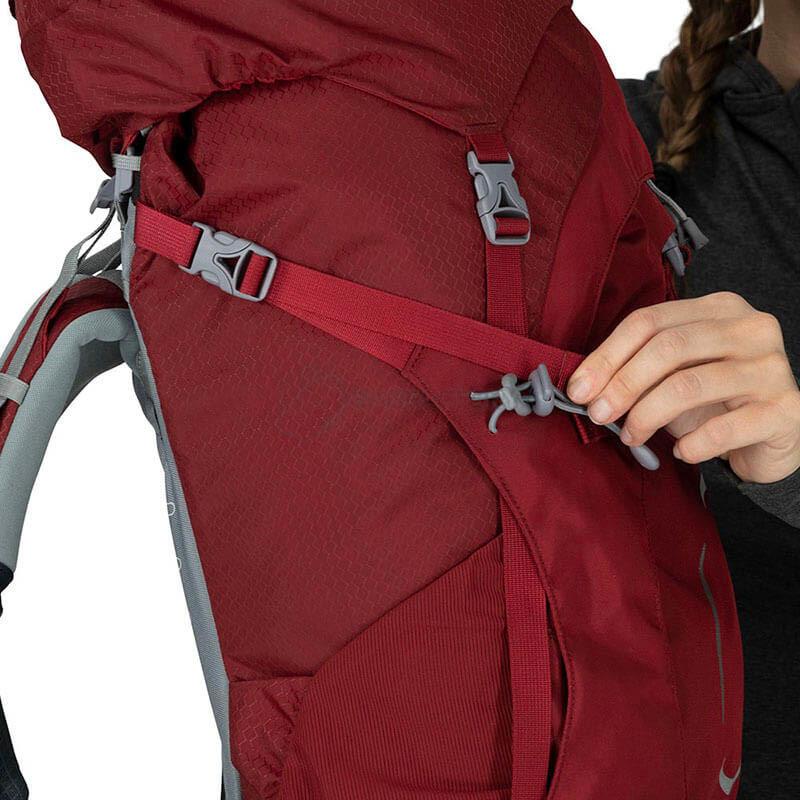 Туристичний рюкзак Osprey Ariel 55 Claret Red XS/S (009.2420)