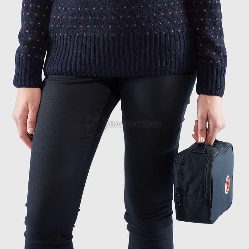 Косметичка Fjallraven Kanken Toiletry Bag Navy (23784-560)
