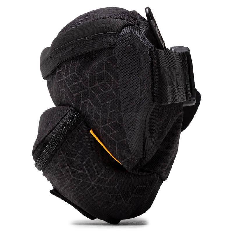 Поясна сумка CAT Millennial Classic Чорний рельєфний (84062;478)