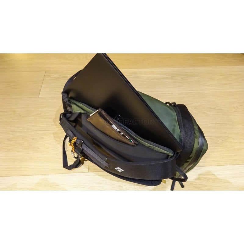 Міський рюкзак-баул Black Diamond Creek Transit 22 Sargeant (BD 681196SRGTALL1)