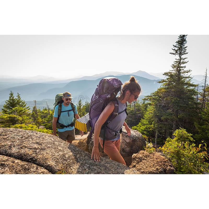 Туристичний рюкзак Osprey Aura AG 50 (S22) Tungsten Grey WM/L (009.2808)