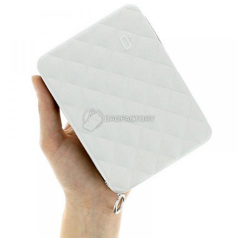 Портмоне алюмінієве Ogon Quilted Passport на блискавці Сріблястий (QP_Silver)