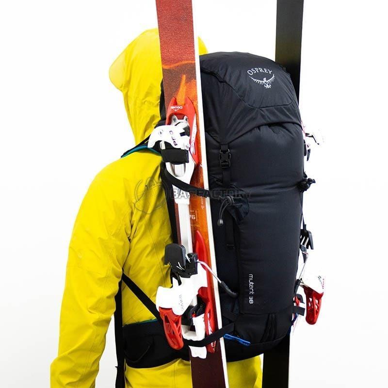 Туристичний рюкзак Osprey Mutant 38 Mars Orange M/L (009.3107)