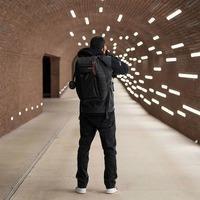 Міський рюкзак для фотокамери Vanguard VEO Adaptor R48 Black 20л (DAS301755)