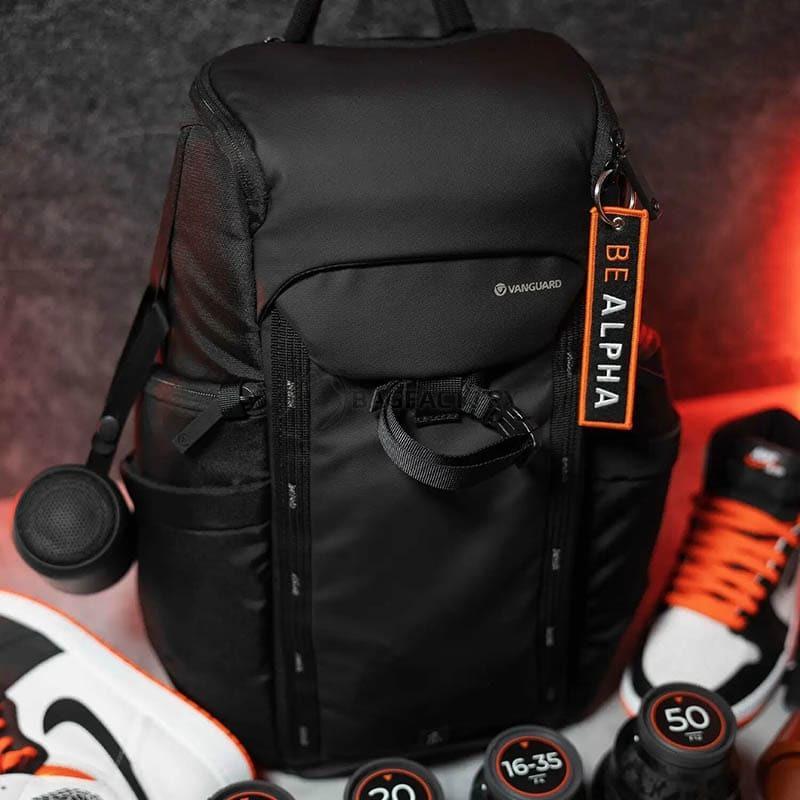 Міський рюкзак для фотокамери Vanguard VEO Adaptor R48 Black 20л (DAS301755)