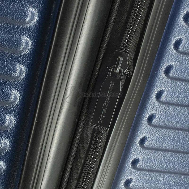 Валіза на 4-х колесах Swissbrand Paris M 64-74л Black (DAS301889)