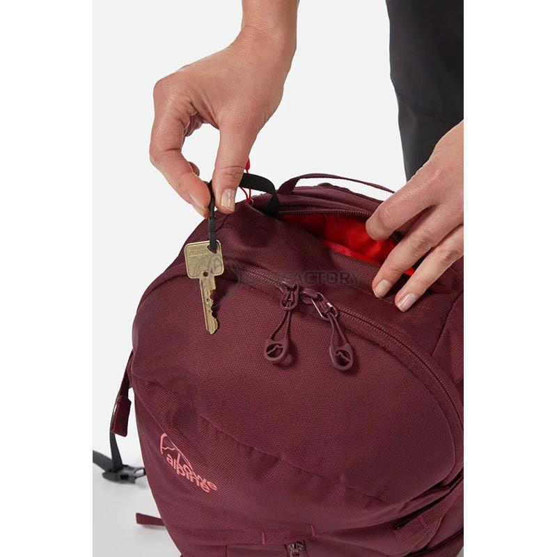 Міський рюкзак Lowe Alpine Edge 18 Black (LA FDP-91-BL-18)