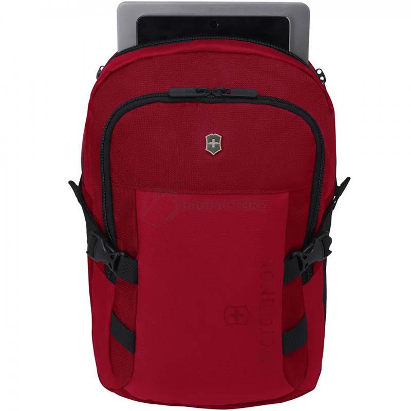Міський рюкзак Victorinox VX Sport EVO Compact Scarlet Sage для ноутбука 15