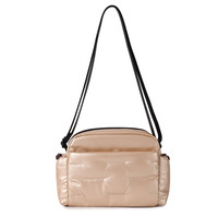 Жіноча сумка через плече Hedgren Cocoon Cosy Shoulder Bag 3.89 л Safari Beige (HCOCN02/859-02)