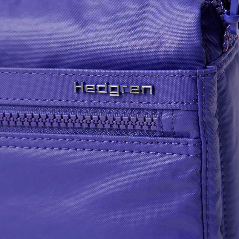 Жіноча сумка через плече Hedgren Inner City Eye 3.5 л Creased Royal Blue (HIC176/866-09)