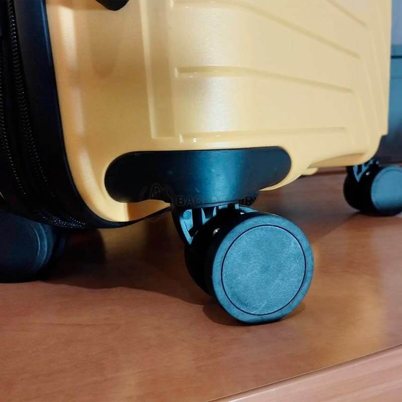 Валіза на 4-х колесах Swissbrand Eden S 43/49л Yellow (DAS302506)