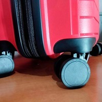 Валіза на 4-х колесах Swissbrand Eden M 78/90л Red (DAS302516)