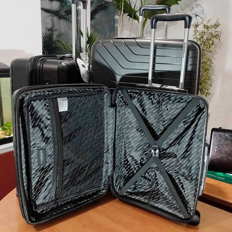 Валіза на 4-х колесах Swissbrand Eden L 115/132л Black (DAS302505)