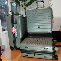 Валіза на 4-х колесах Swissbrand Eden L 115/132л Charcoal (DAS302514)