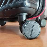 Валіза на 4-х колесах Swissbrand Nara S 43/49л Black/Red (DAS302539)