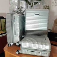 Валіза на 4-х колесах Swissbrand Rome M 110/126л Silver (DAS302558)