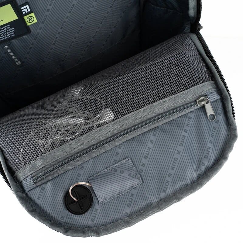 Міський підлітковий рюкзак Kite Education teens 2595L-1 LED Чорний 19л (K24-2595L-1 (LED))