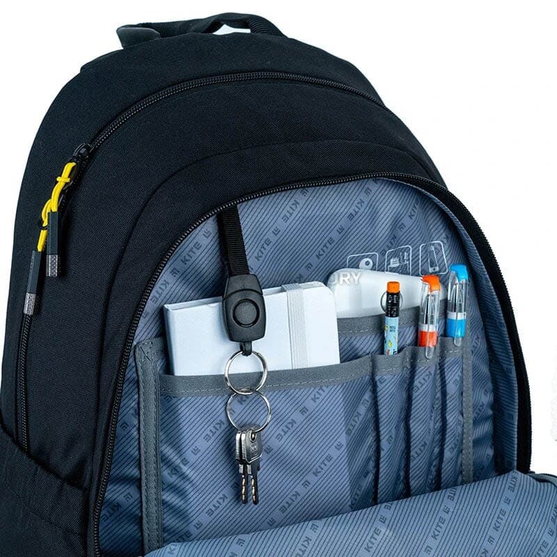 Шкільний рюкзак для підлітка Kite Education teens DC Comics Batman LED Чорний 19л DC24-2575M (LED)