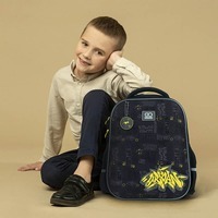 Шкільний напівкаркасний рюкзак GoPack Education Urban Сірий 15л (GO24-165M-6)