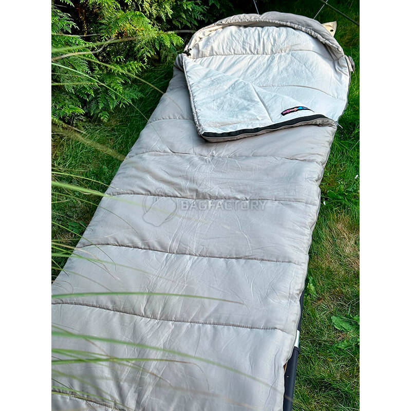 Спальний мішок Naturehike M400 NH20MSD02 (1°C) 220 см правий Зелений (6975641886099)