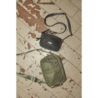 Жіноча сумка кросбоді CAT Urban Young 3.8L Чорний (84509-01)