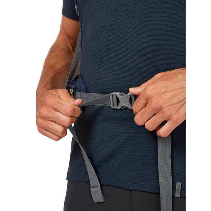 Туристичний рюкзак Lowe Alpine Eclipse 35 Black M (LA FMQ-55-BLK-MED)