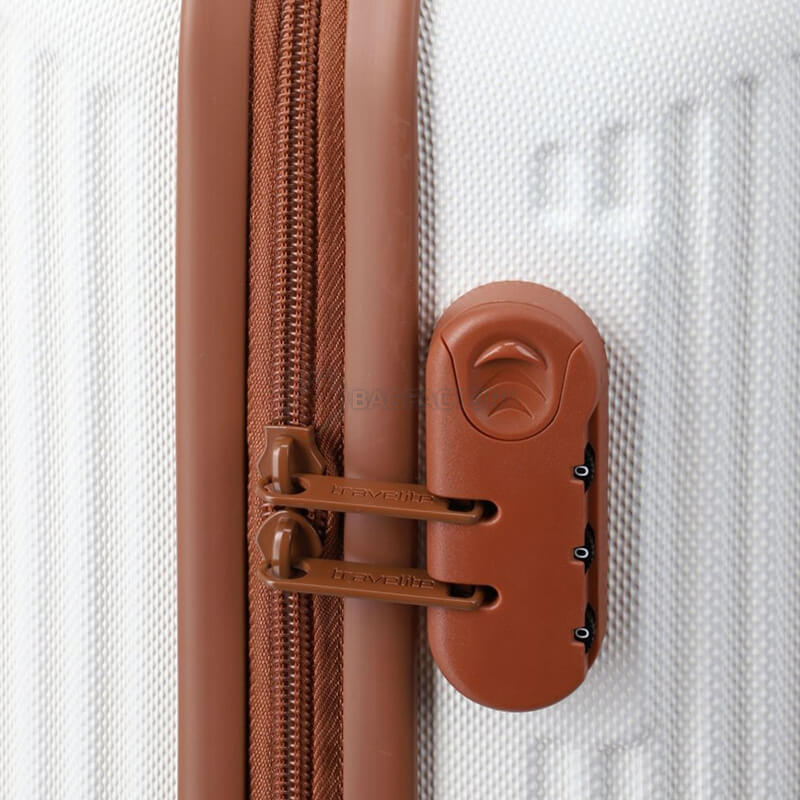 Валіза на 4 колесах Travelite Bali S 34л White (TL072347-30)