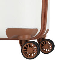 Валіза на 4 колесах Travelite Bali S 34л White (TL072347-30)