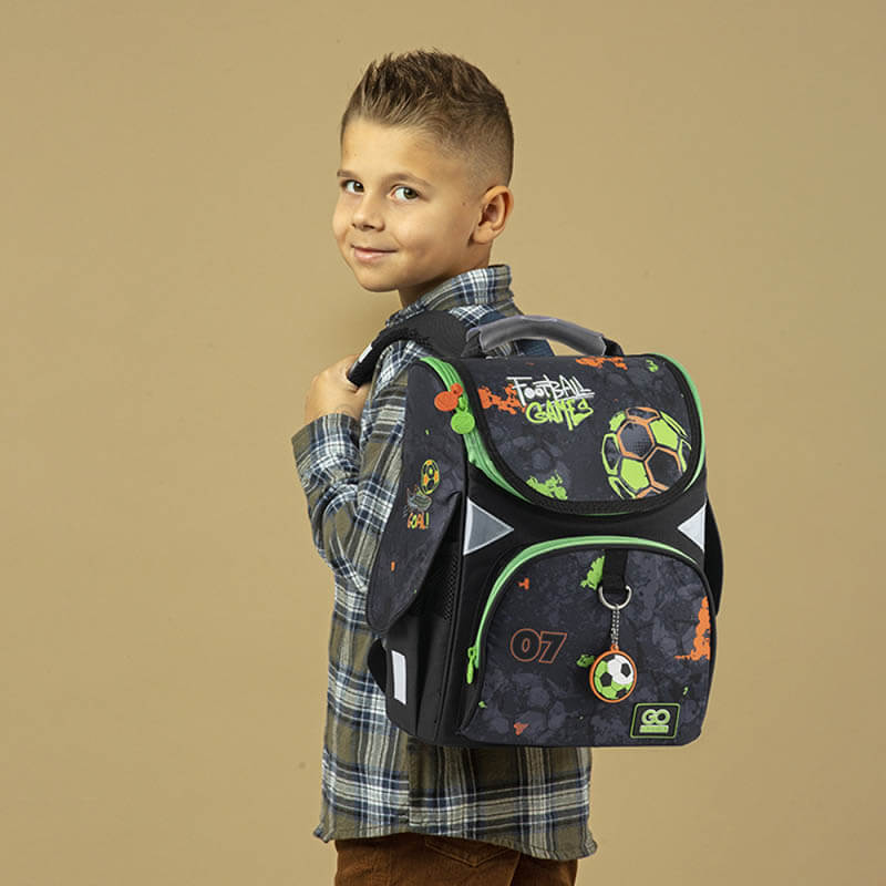 Шкільний каркасний рюкзак GoPack Education 5001S-5 Football Game 11л (GO24-5001S-5)