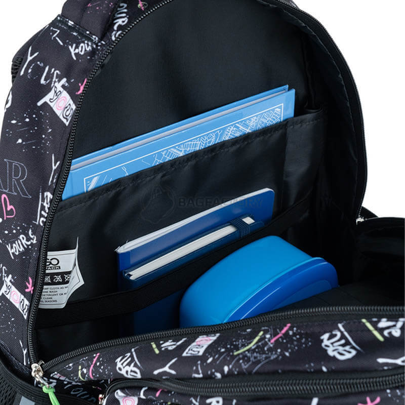 Рюкзак підлітковий GoPack Teens 162M-5 16.5л Чорний (GO24-162M-5)