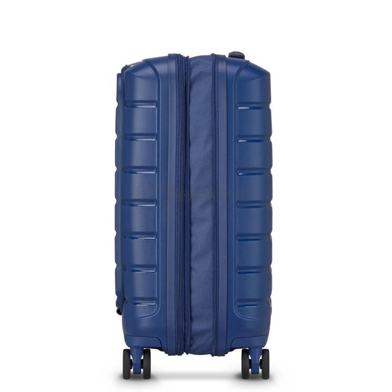 Валіза на 4-х колесах Roncato B-Flying з карманом для ноутбука 15.6