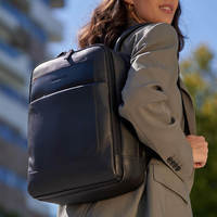 Міський шкіряний рюкзак Roncato Alaska для ноутбука 14