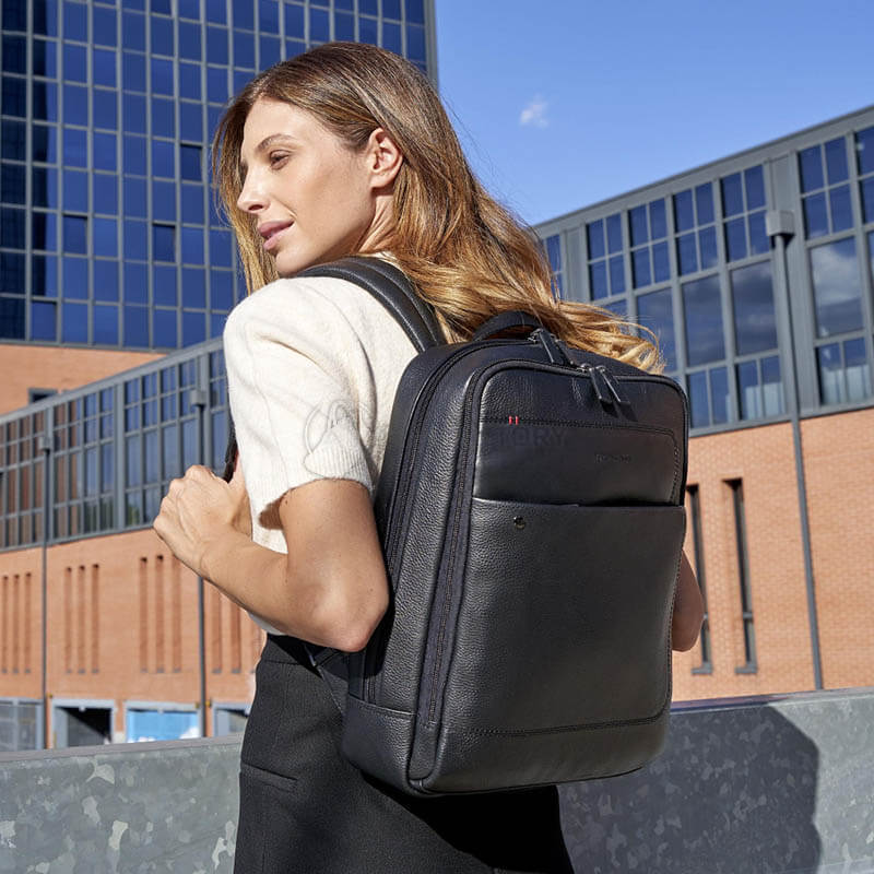 Міський шкіряний рюкзак Roncato Alaska для ноутбука 14